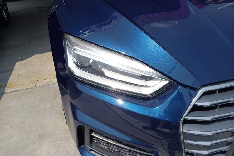 Used Audi A5 2017 Sportback 40 TFSI Fashion Model Right Front Headlight