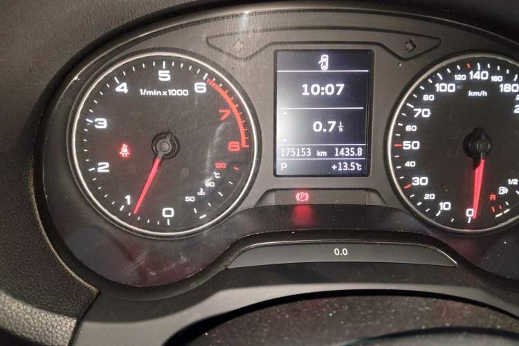 Used Audi A3 2014 Sportback 35 TFSI Automatic Comfort Model Odometer Close Up