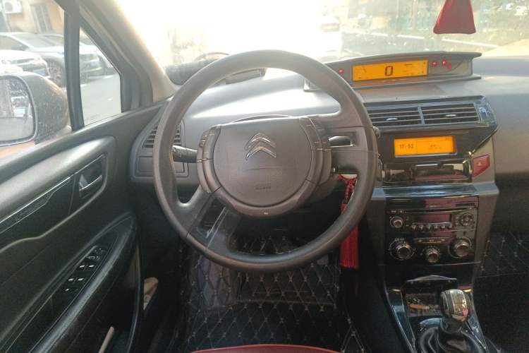 Used Citroen C-Quatre 2012 Sedan 1.6L Manual Prestige Model
