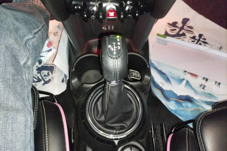 Used MINI MINI 2015 1.5T COOPER Fun Five-Door Edition