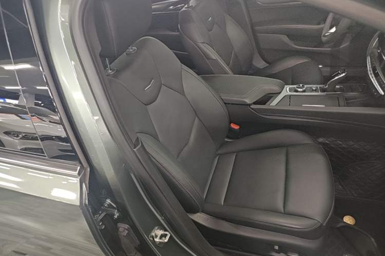 Used Cadillac CT5 2022 28T Luxury Version (Standard Edition) Right Front Seat