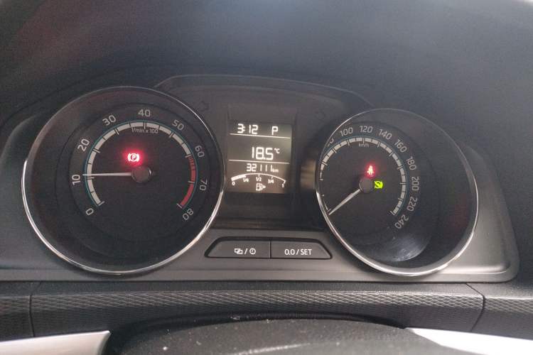 Used Skoda Kamiq 2021 GT 1.5L Automatic Flagship Edition
