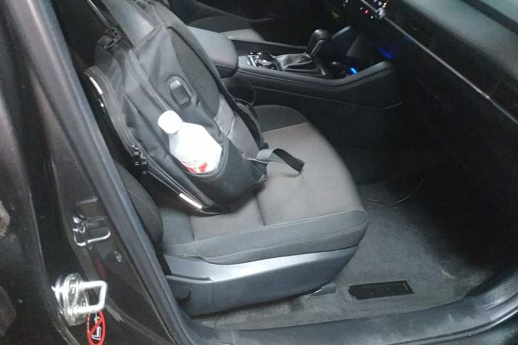 Used Mazda 3 Axela 2020 1.5L Automatic Zhiyue Sunroof Version