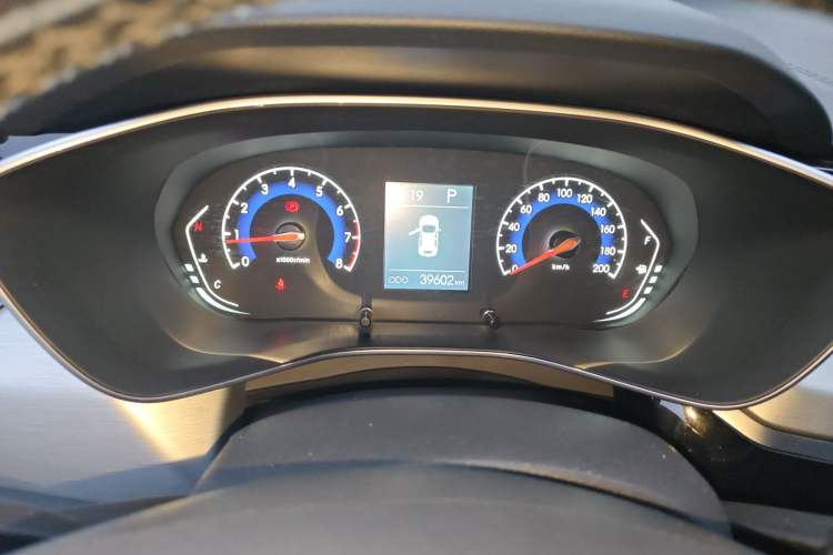 Used BAIC Beijing X3 2019 1.5T CVT Glory Edition
