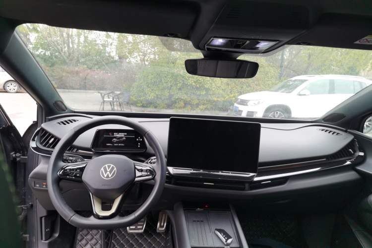 Used Volkswagen ID.UNYX 2024 Pro Long-Range Version