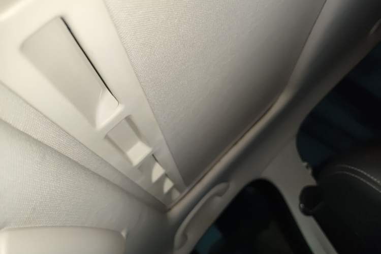 Used Volkswagen Lavida 2017 1.6L Manual Comfort Edition
