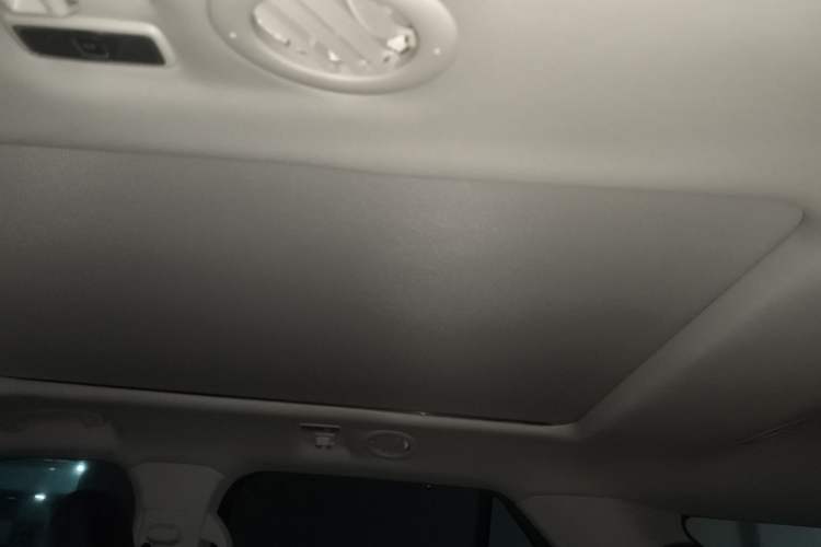 Used Ford Explorer 2020 EcoBoost 285 4x4 Titanium Edition 6 Seats
