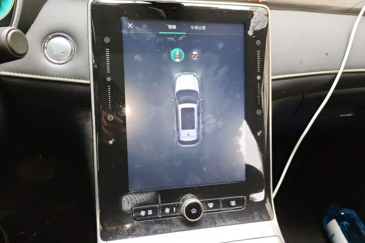 Used Roewe RX5 New Energy 2020 ePLUS National Trend Ronglin Luxury Edition Audio And AC Panel