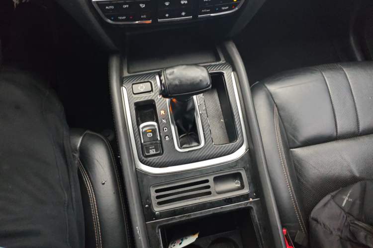 Used GAC Trumpchi GS7 2017 320T Two-Wheel-Drive Luxury Model
