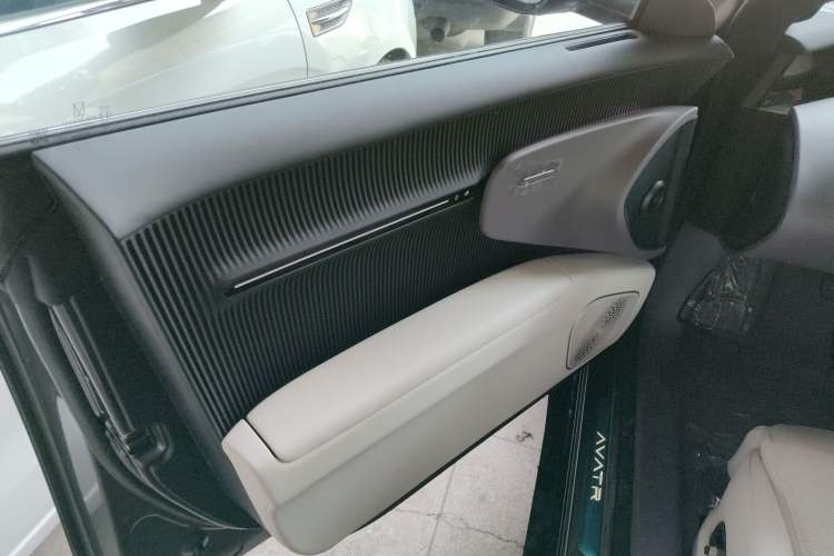 Used Avatr 12 2025 Max Extended-Range Edition