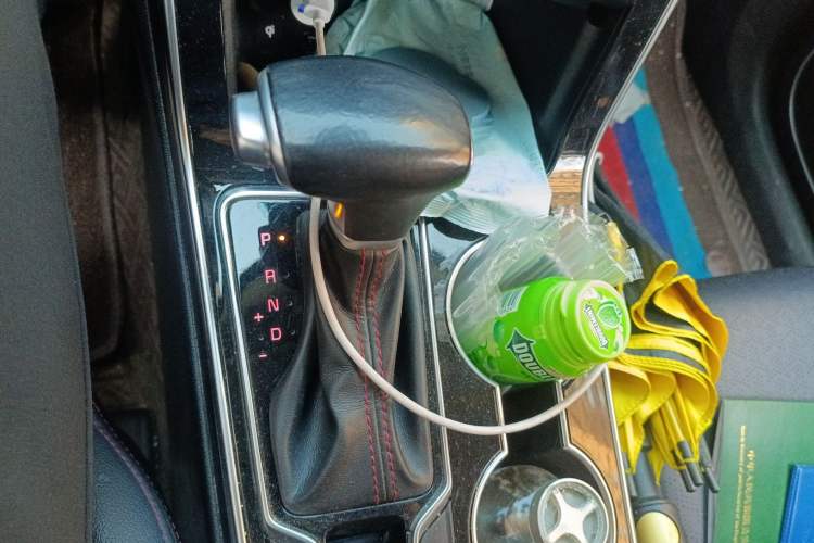 Used Kia KX5 2019 1.6T Automatic Two-Wheel Drive Luxury Edition Gear Lever