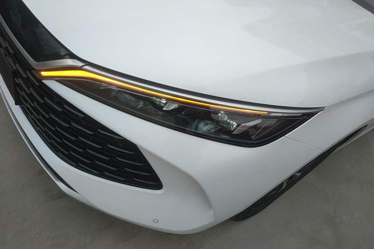 Used BYD Qin L 2024 DM-i 80KM Beyond Model Left Front Headlight