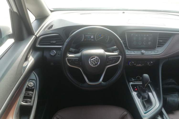 Used Buick GL6 2019 18T 6-Seater Connected Luxury Version China VI Standard Steering Wheel
