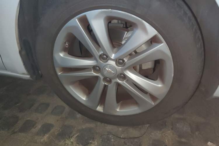 Used Chevrolet Cruze 2015 1.5L Automatic Fashion Navigation Edition