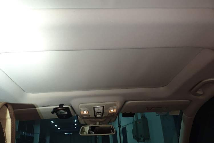 Used Mercedes-Benz GLE 2016 GLE 320 4MATIC Dynamic Edition Headliner