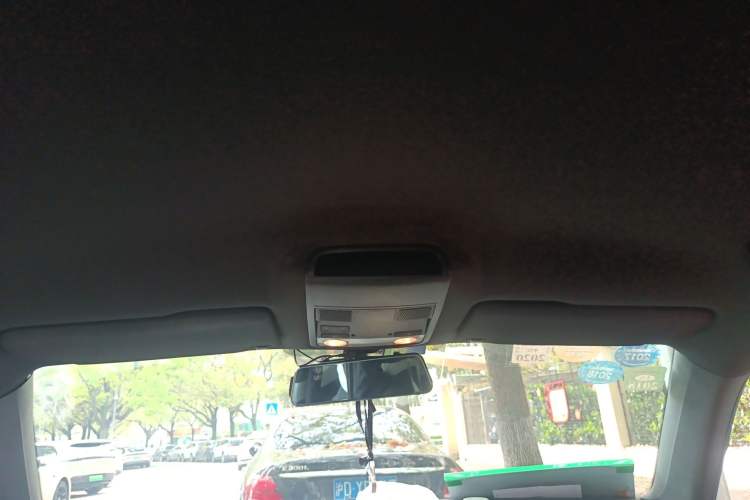 Used Volkswagen Beetle 2016 180TSI Club Edition Headliner