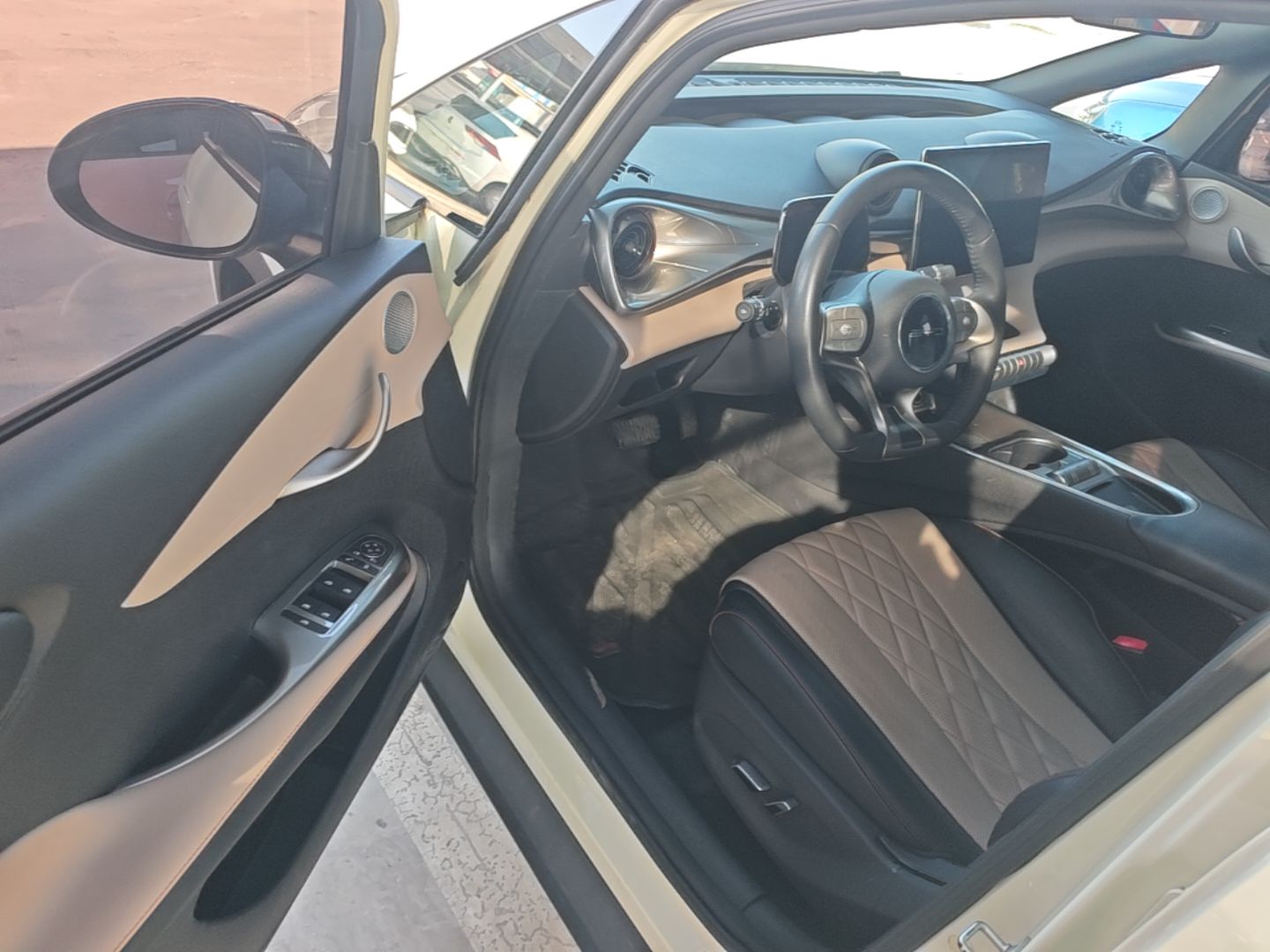 BYD Dolphin 2021 405 km Fashion Edition — снимка 18