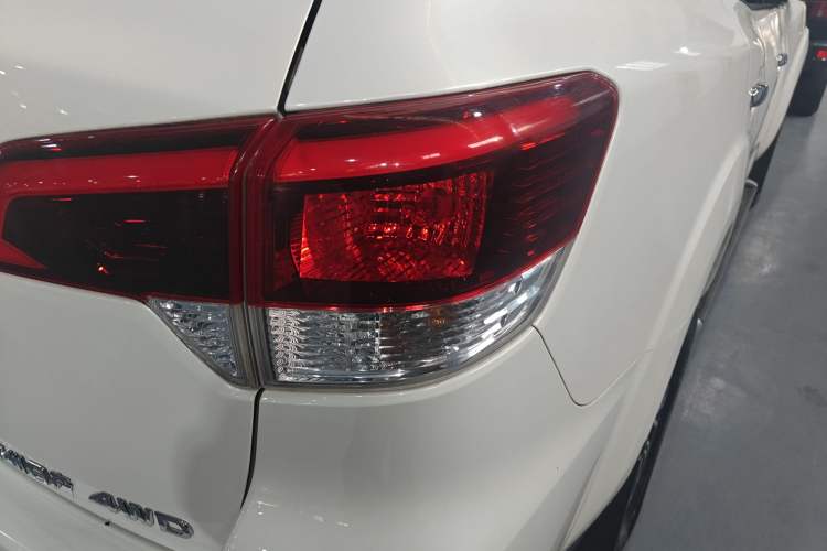 Used Nissan Terra 2020 2.5L XL Upper 4WD Automatic Four-Wheel Drive Luxury Edition