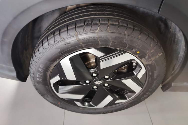 Used Baojun Yunhai 2024 500km Pure Electric Version
