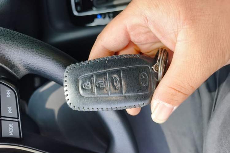 Used Toyota Corolla 2023 1.8L Smart Electric Hybrid Dual-Motor Pioneer Edition Vehicle Key