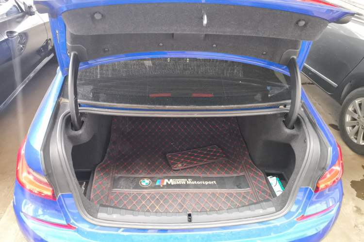 Used BMW 3 Series 2020 325Li M Sport Package Trunk
