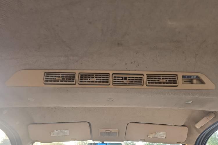 Used CHANGAN KAICHENG Ounuo S 2013 1.5L Elite Model
