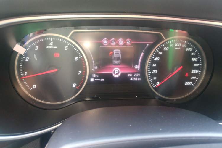 Used Hongqi H5 2022 Classic Model Facelift 1.5T DCT Qiyun Edition Instrument Cluster