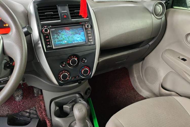 Used Nissan Sunny 2014 1.5XE Manual Comfort Edition Audio And AC Panel