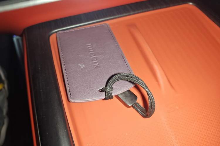 Used Xiaomi Auto SU7 2024 Four-Wheel Drive Ultra-Long Range Advanced Intelligent Driving Max Edition