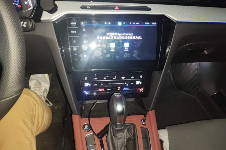 Used Volkswagen Magotan 2025 Revised Version 2 Zhongxiang Edition 330TSI DSG Luxury Trim