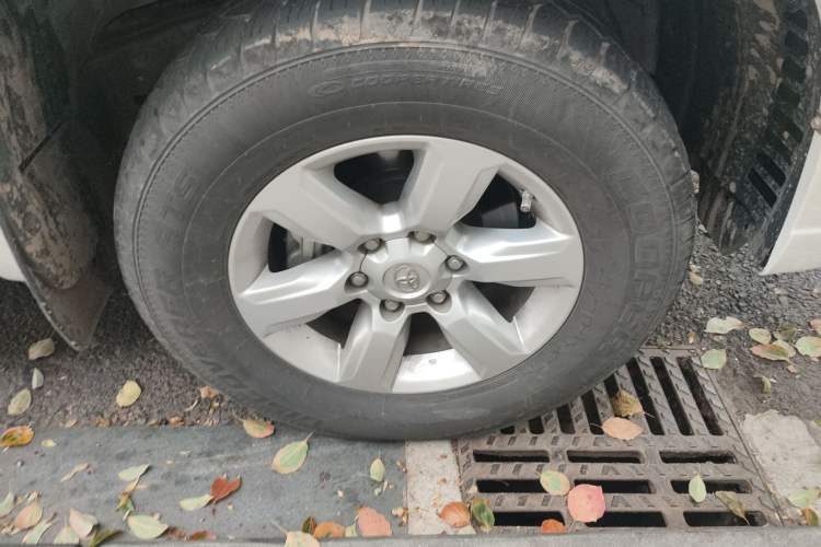 Used Toyota Prado 2016 2.7L Automatic Standard Edition