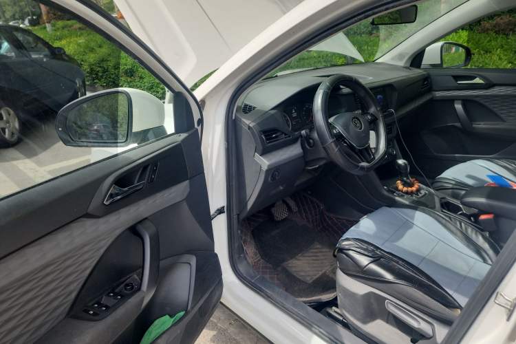 Used Volkswagen Tharu 2021 280TSI Two-Wheel Drive Trend Edition
