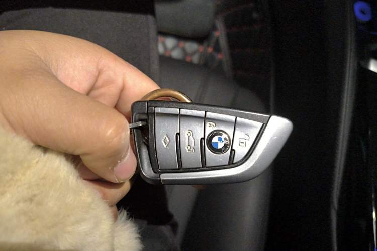 Used BMW 5 Series 2018 525Li Luxury Package
