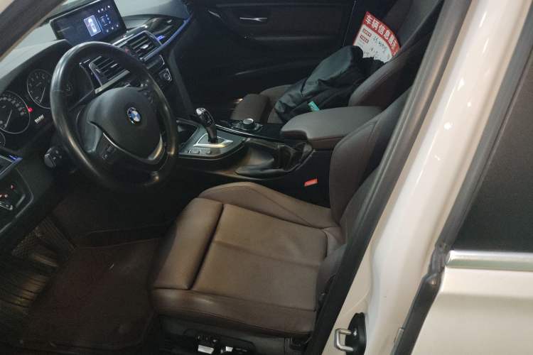 Used BMW 3 Series 2018 320Li Fashion Model
