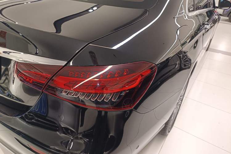 Used Mercedes-Benz E-Class 2023 Updated E 300 L Luxury Edition
