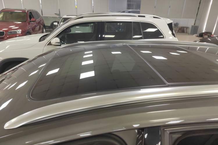 Used Volkswagen C-TREK 2017 230TSI DSG Comfort Version
