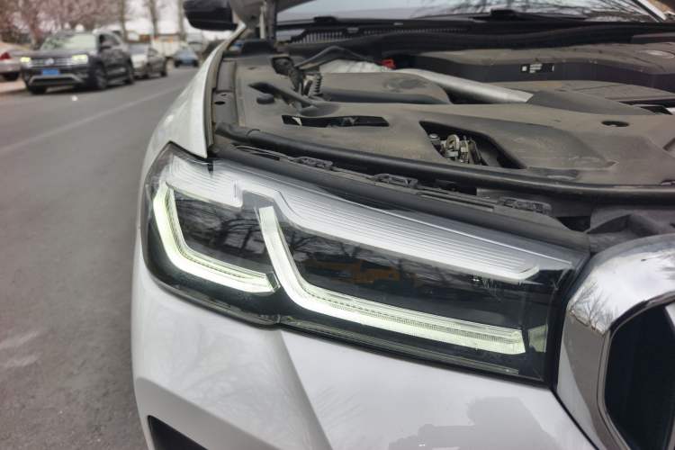 Used BMW 5 Series 2022 530Li Leading Model M Sport Package
