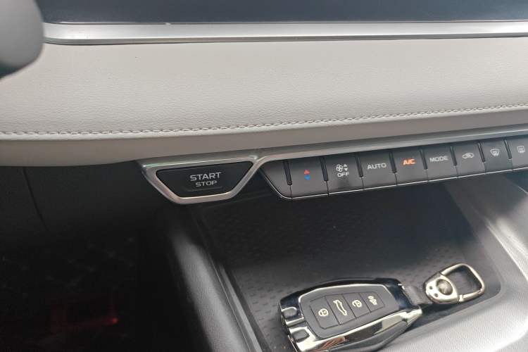 Used Geely Auto Preface 2021 Revised Version 2.0TD Luxury Edition Interior 1