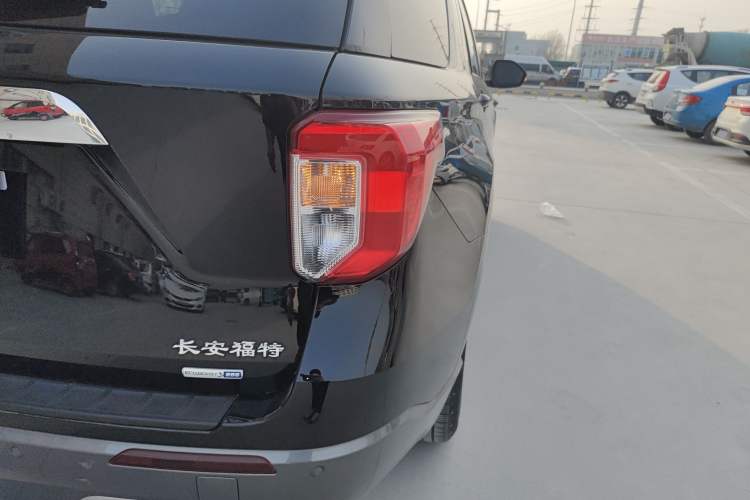 Used Ford Explorer 2020 EcoBoost 285 4x4 Trend Edition 7-Seater
