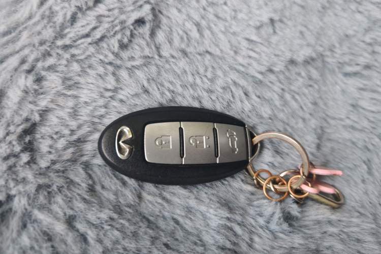 Used Infiniti QX50 2018 2.0T Two-Wheel Drive Fashion Edition Vehicle Key