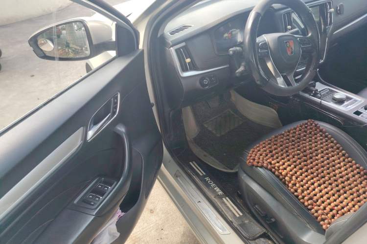 Used Roewe i6 New Energy 2017 45T Hybrid Connect & Smart Enjoyment Edition Driver Seat