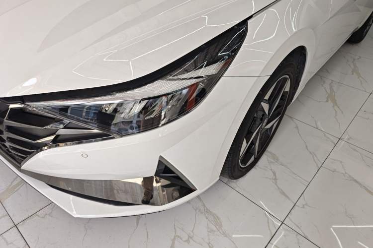 Used Hyundai Elantra 2021 1.5L CVT LUX Prestige Edition Left Front Headlight