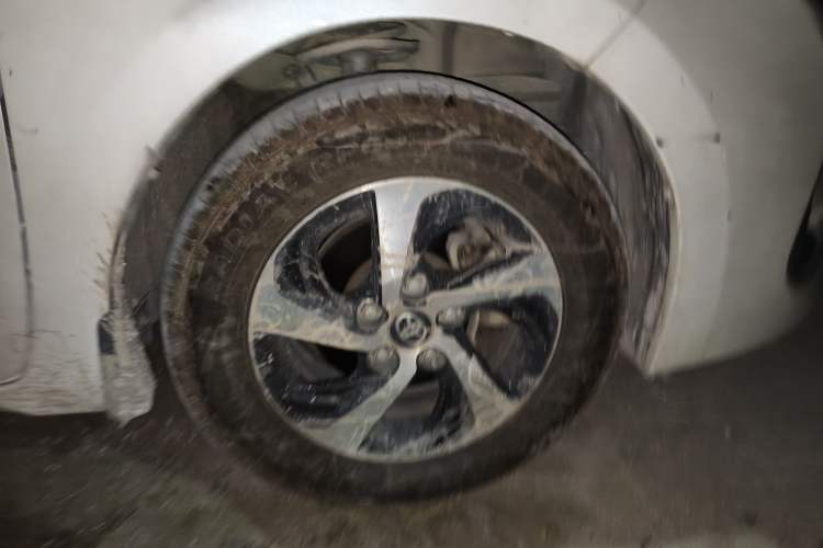 Used Toyota Levin 2017 Revised 185T CVT Elite Edition China V Standard Right Front Wheel Hub