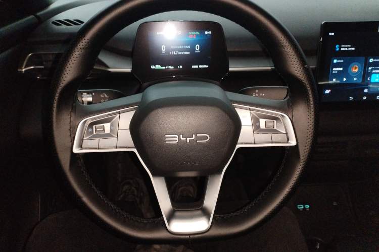 Used BYD e7 2025 Model 520 Smart Mobility Edition
