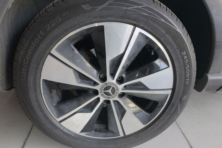 Used Mercedes-Benz V-Class 2021 V 260 Avantgarde Edition
