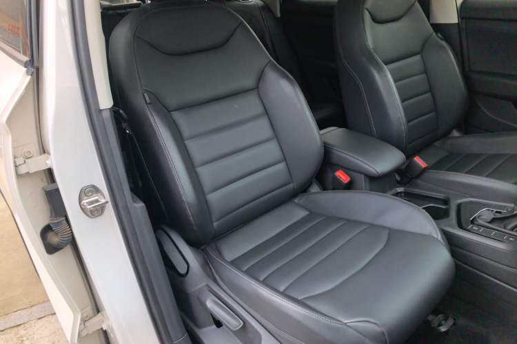 Used Volkswagen Tharu 2021 280TSI Two-Wheel Drive Comfort Edition
