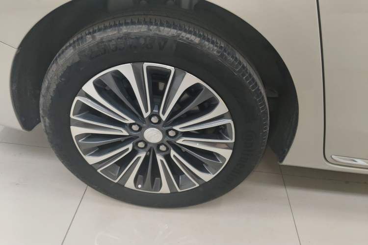Used Buick GL8 2023 ES Lu Zun Luxury Edition and Yue Version
