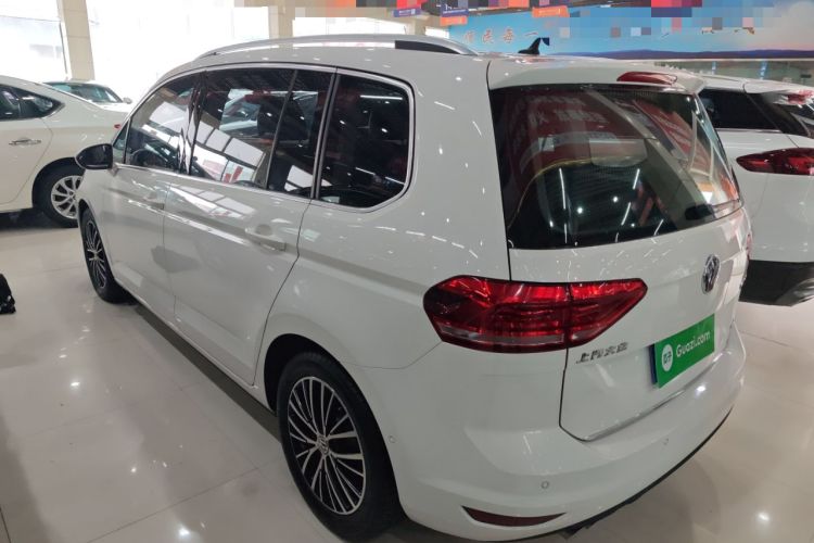 Used Volkswagen Touran 2016 Volkswagen Touran L 280TSI DSG Luxury Edition Exterior 2