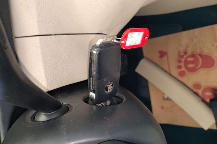 Used Skoda Fabia 2014 1.4L Automatic Crystal Edition