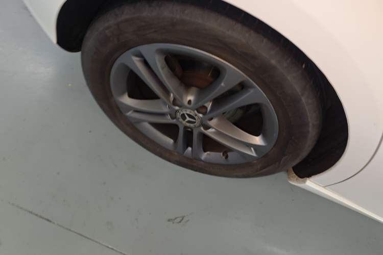 Used Mercedes-Benz A-Class 2019 A 200 Dynamic Edition Right Rear Wheel Hub